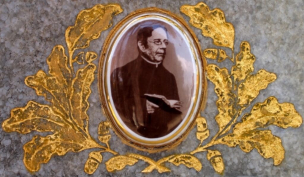 Tablica upamiętniająca ks. Bernarda Purkopa w Piekarach Śląskich