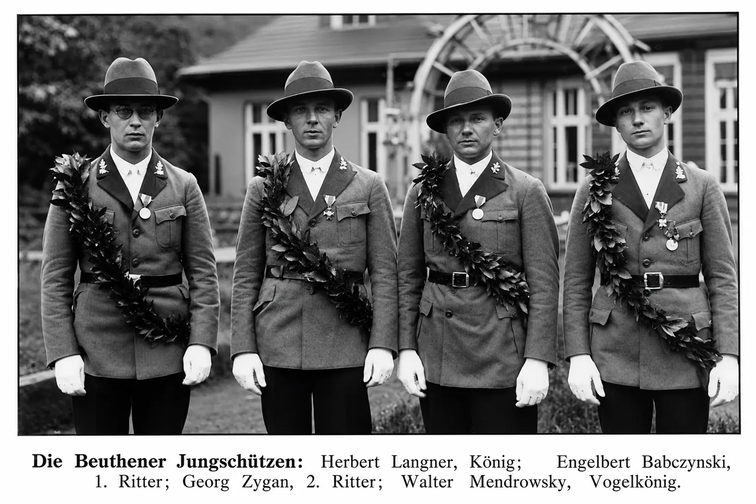 Bytomscy Jungschützen: Herbert Langner, Engelbert Babczynski, Georg Zygan i Walter Mendrowsky