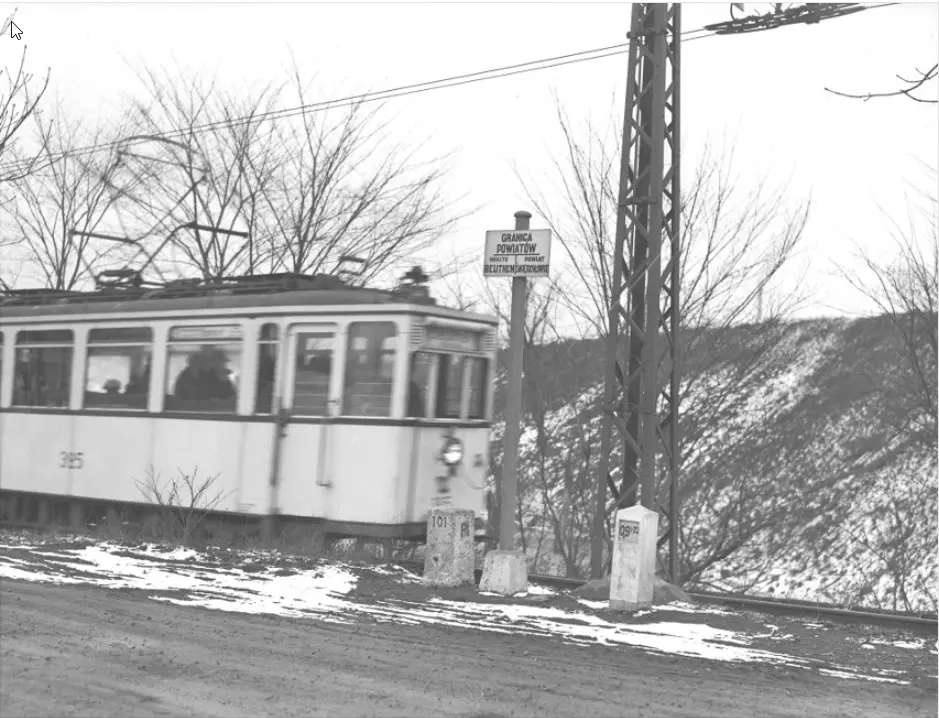 Straßenbahn an der Grenze zwischen Piasniki und Beuthen um 1932